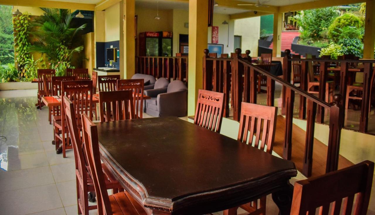 Blue Magpie Lodge Sinharaja Kudawe Екстер'єр фото